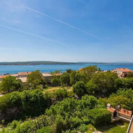 Apartment In 39081 Crikvenica